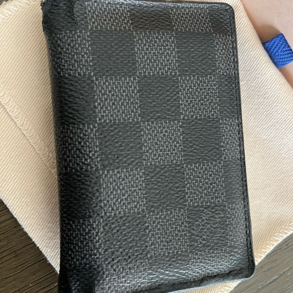 Louis Vuitton Checkered Black Bifold Wallet - Picture 2 of 7
